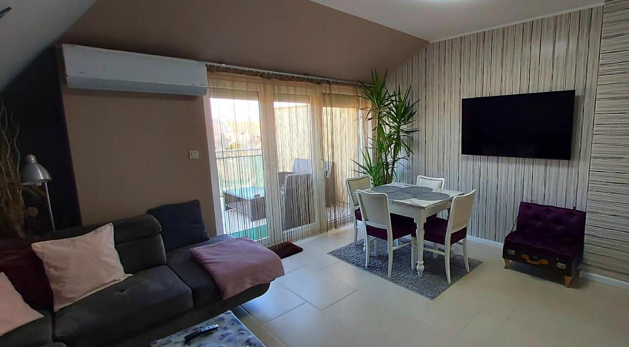 Hétvezér Penthouse Apartments Szeged Kültér fotó