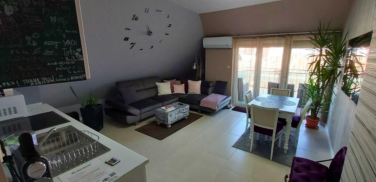Hétvezér Penthouse Apartments Szeged Kültér fotó